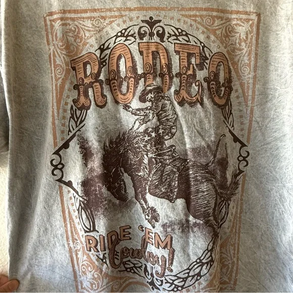 Rodeo Graphic Short Sleeve Tee - Gray - Picture 5 of 7